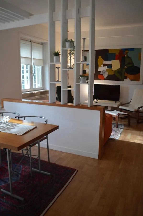 Domus B Corso Francia Apartment Roma
