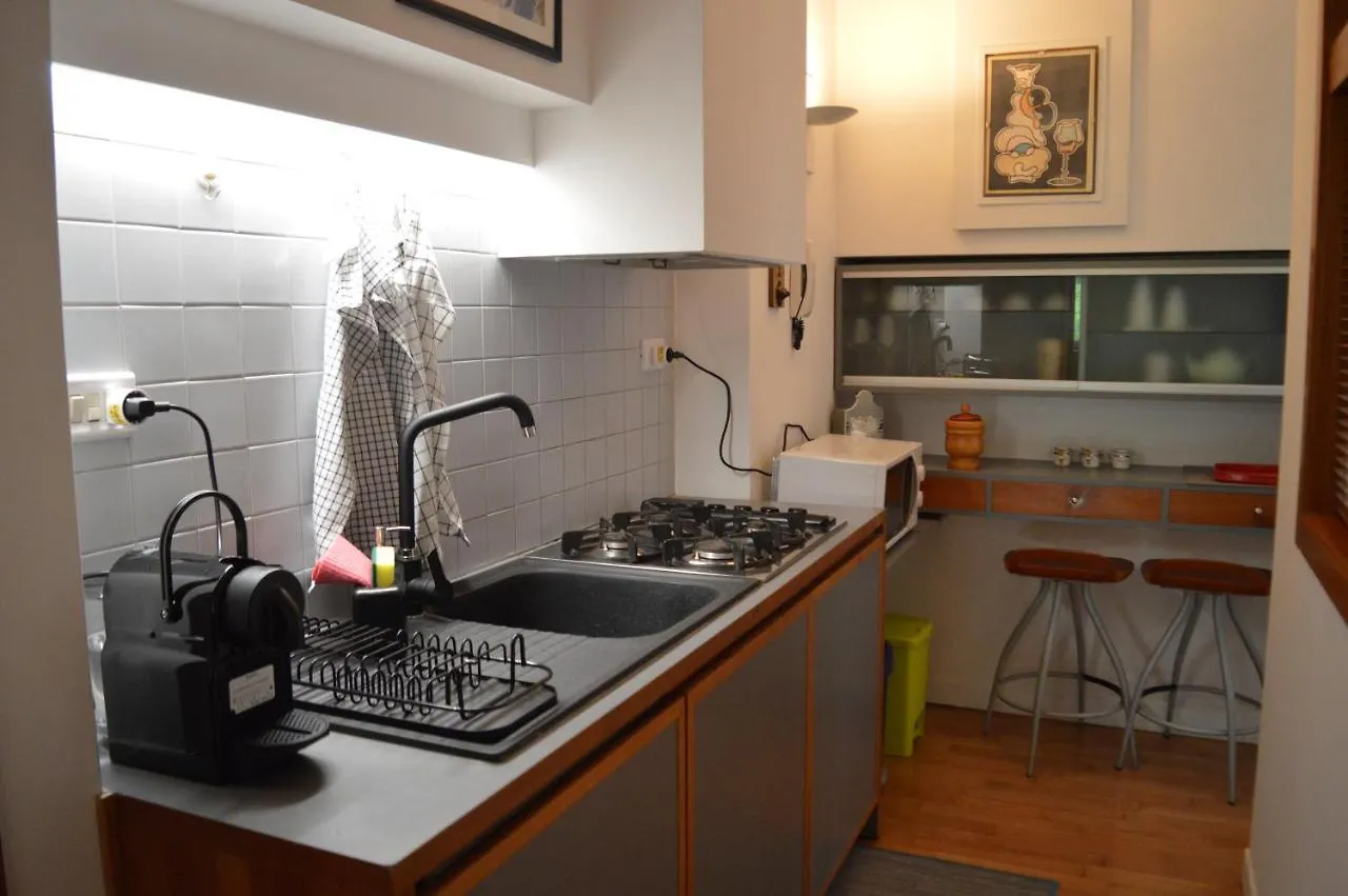 Domus B Corso Francia Apartment Roma