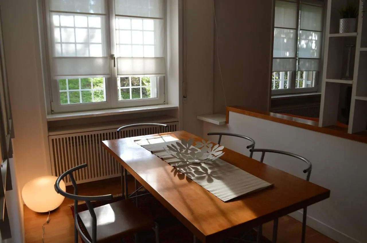 Domus B Corso Francia Apartment Roma