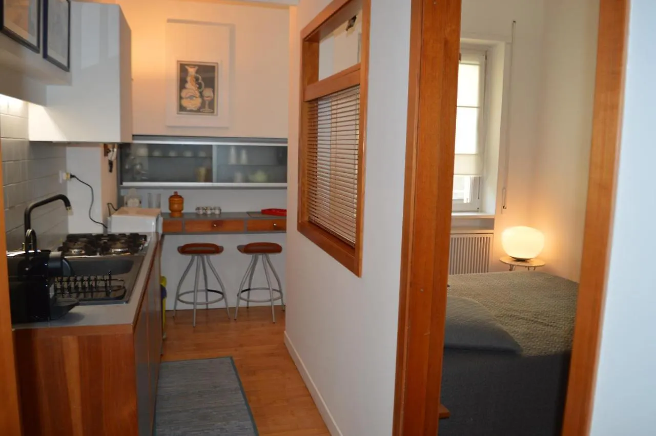 Domus B Corso Francia Apartment Roma Italia