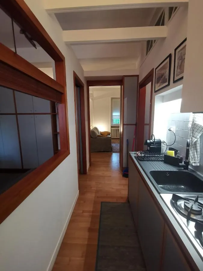 Domus B Corso Francia Apartment Roma