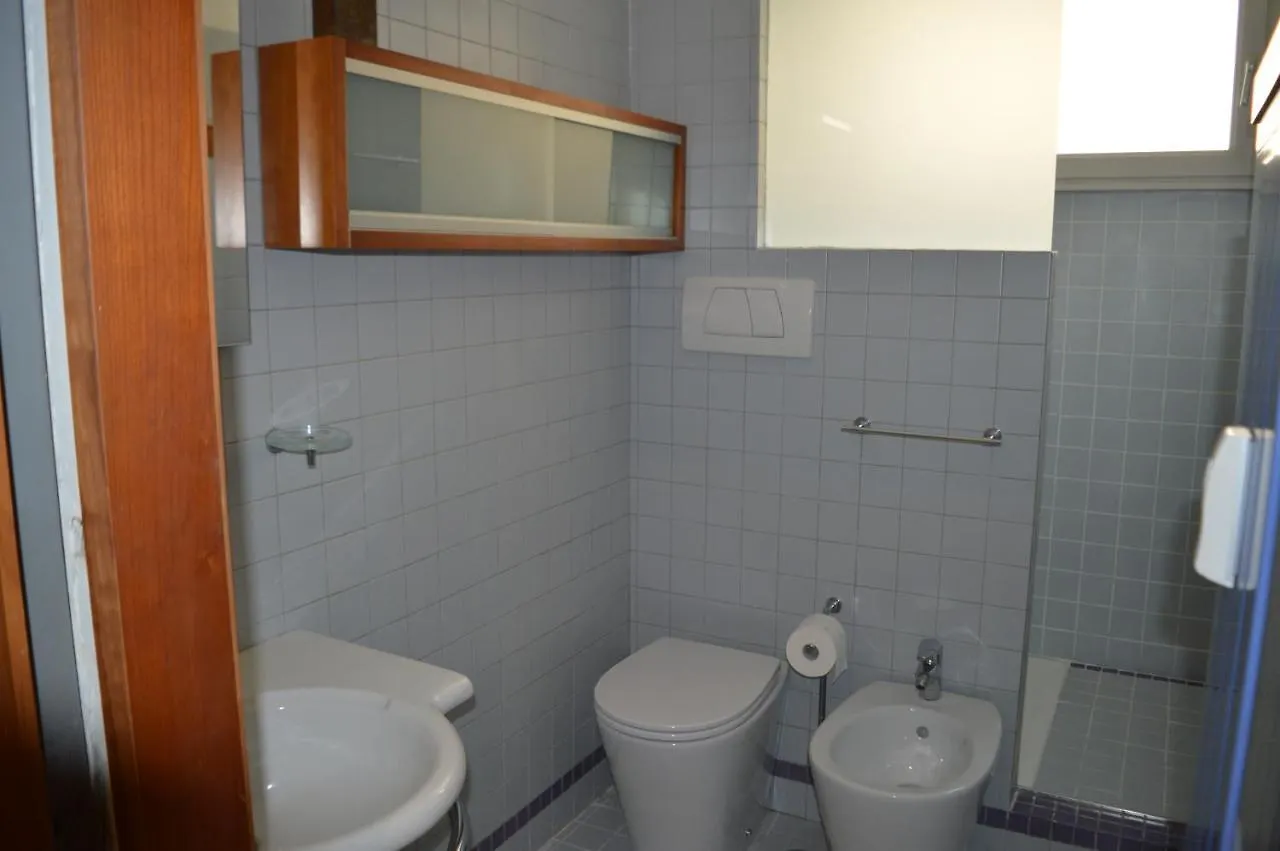 Domus B Corso Francia Apartment Roma