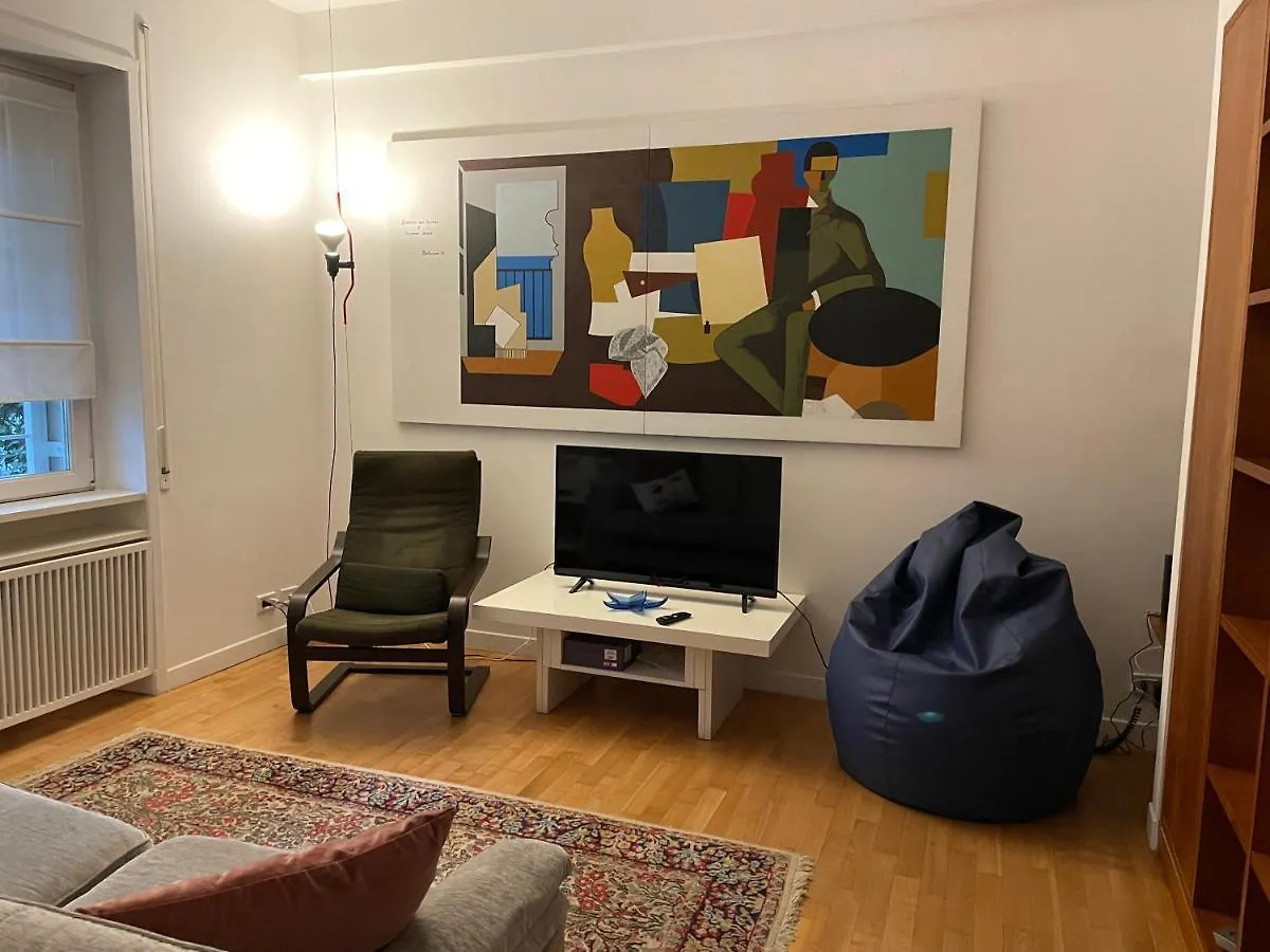 Domus B Corso Francia Apartment Roma
