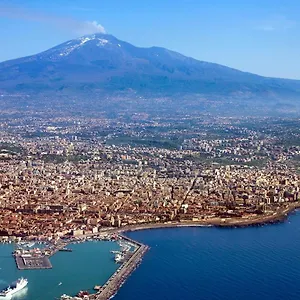 Santa Barbara , Aeroporto di Catania Fontana Rossa Italia
