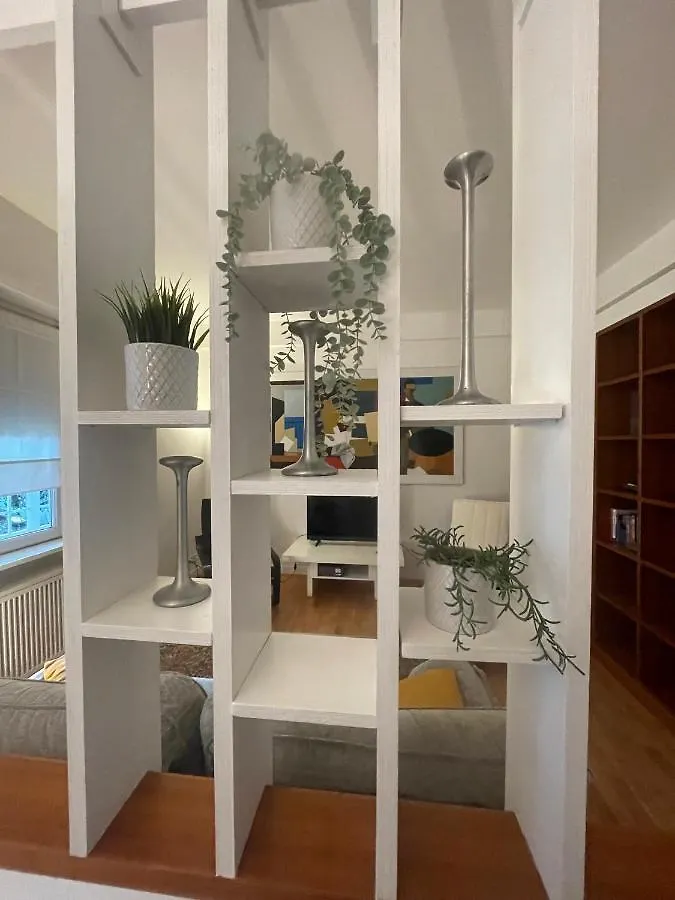Domus B Corso Francia Apartment Rome Italy