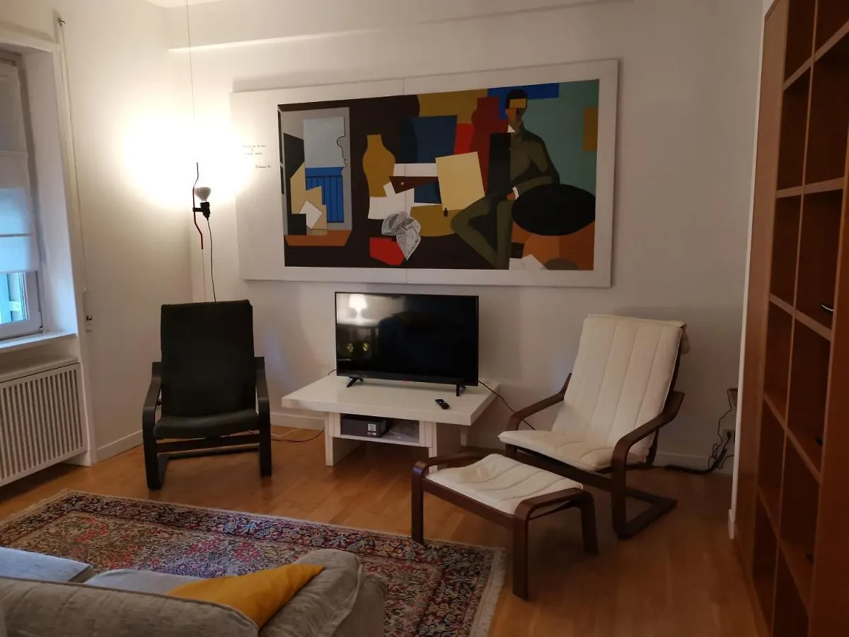 Domus B Corso Francia Apartment Rome Italy